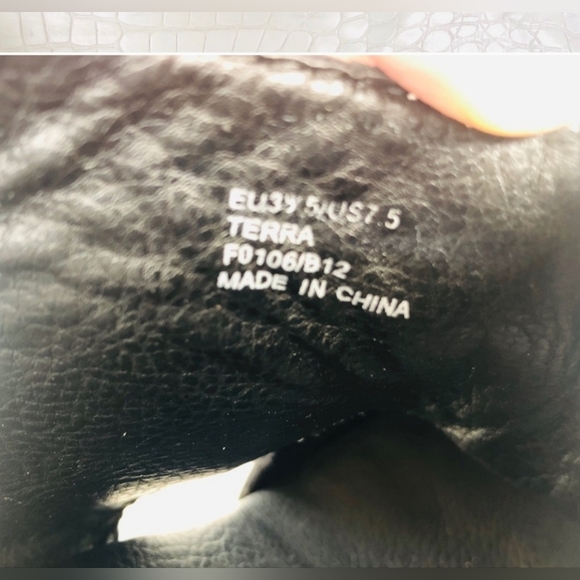 Calvin Klein “Terra” Leather Peep Toe Platforms - Picture 6 of 10